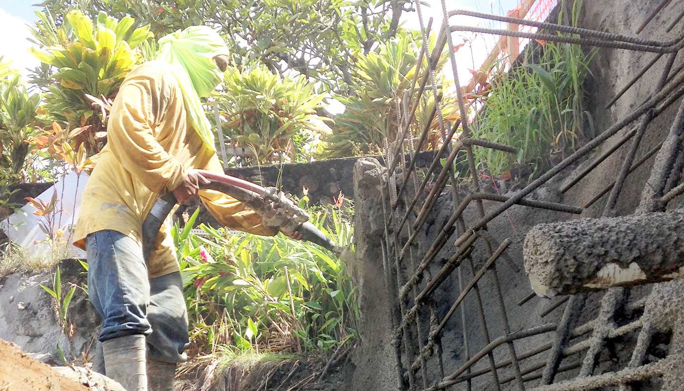 Photo: retaining wall construction in Manoa