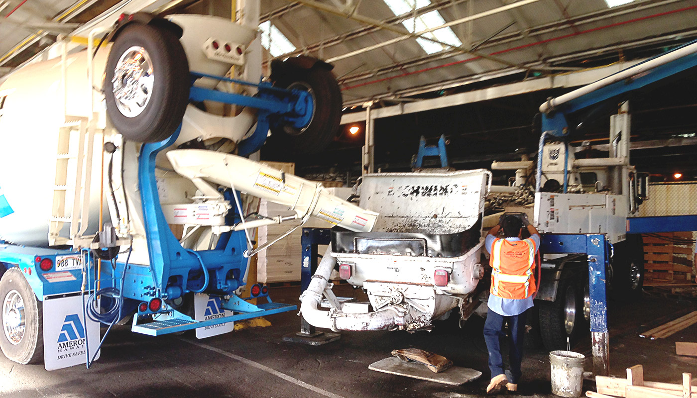 Photo: cement mixer truck, industrial cement floor for Chinatown fish market (Honolulu, Oahu, Hawaii)