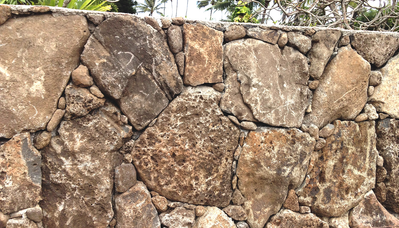 Photo: natural stone wall