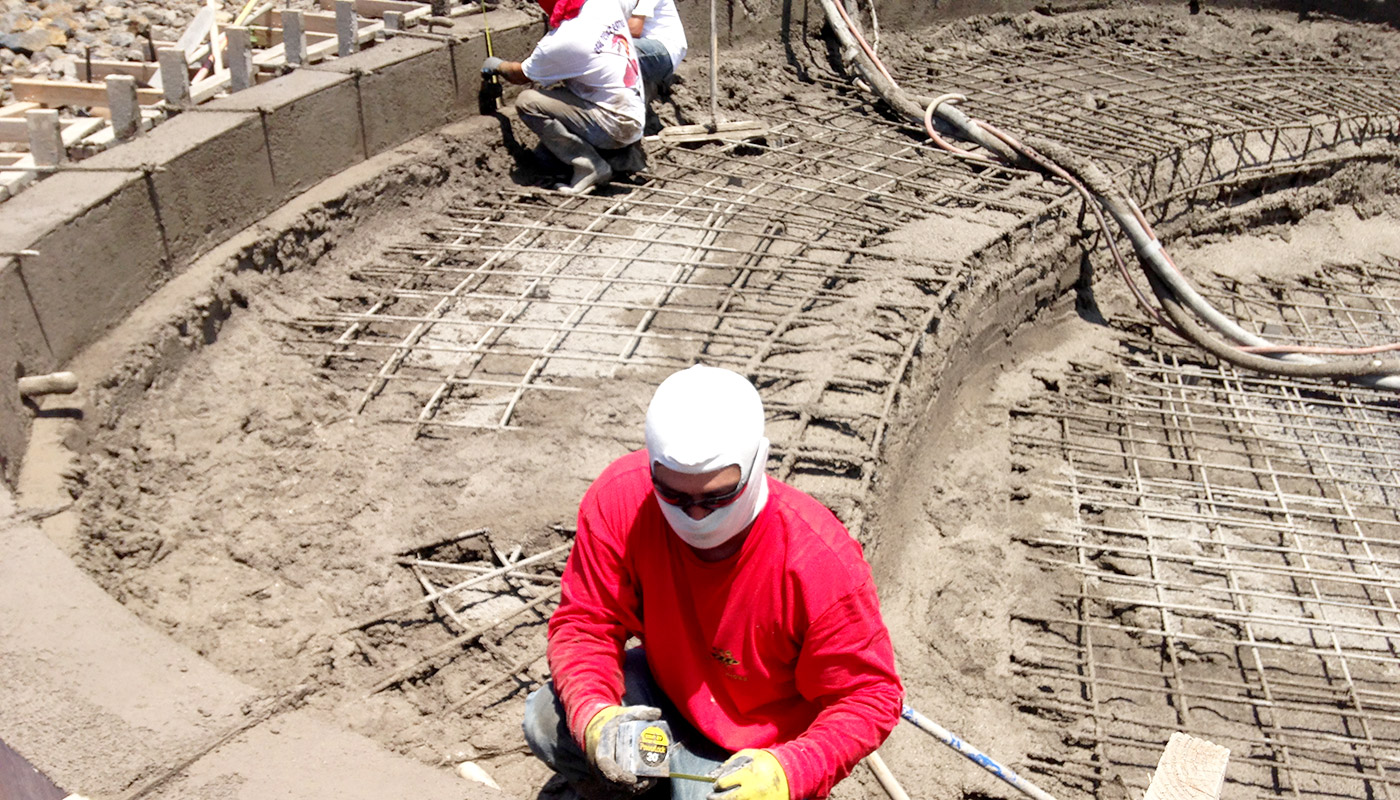 Slideshow: installing a new hillside swimming pool in Kailua-Kona on Hawaii Island.